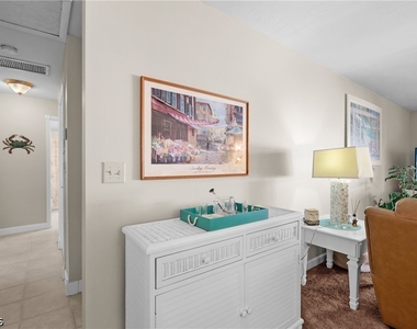 1203 Sw 48th Terrace - Photo Thumbnail 14