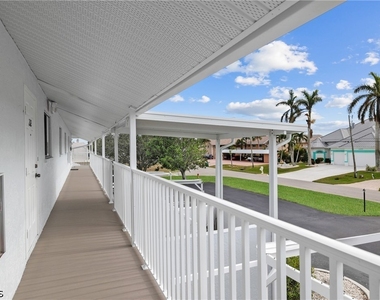 1203 Sw 48th Terrace - Photo Thumbnail 1