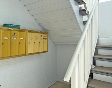 1203 Sw 48th Terrace - Photo Thumbnail 26