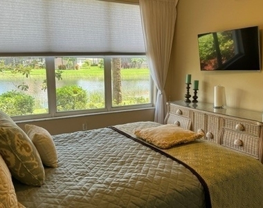 11031 Mill Creek Way - Photo Thumbnail 9