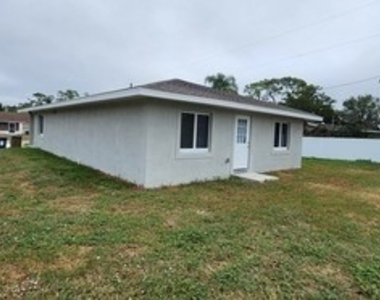 802 E Jasmine Road - Photo Thumbnail 12