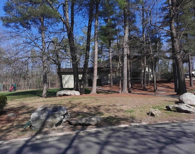 14 Strawberry Bank - Photo Thumbnail 12