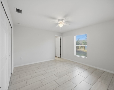 1426/1428 Cape Coral Parkway W - Photo Thumbnail 35