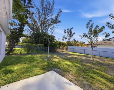 1426/1428 Cape Coral Parkway W - Photo Thumbnail 39
