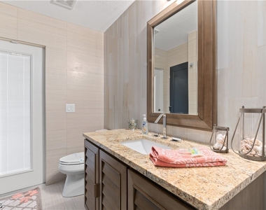 3425 Se 4th Avenue - Photo Thumbnail 39