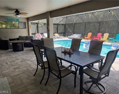 3425 Se 4th Avenue - Photo Thumbnail 2