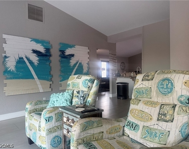 3425 Se 4th Avenue - Photo Thumbnail 44