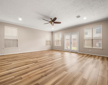 5309 Nolda Street - Photo Thumbnail 11