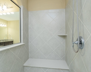 7810 Deep Green Drive - Photo Thumbnail 24