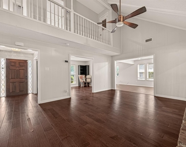 14507 Ravenhurst Lane - Photo Thumbnail 11