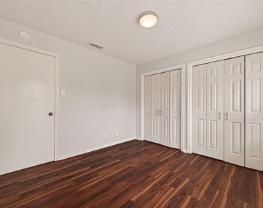 14507 Ravenhurst Lane - Photo Thumbnail 29