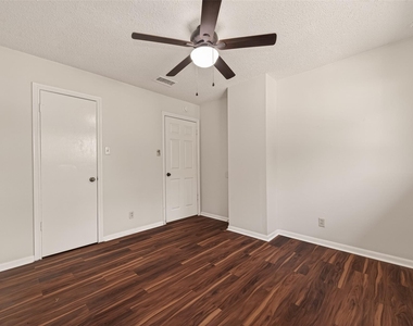 14507 Ravenhurst Lane - Photo Thumbnail 24