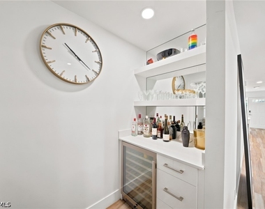 544 10th Avenue S - Photo Thumbnail 10