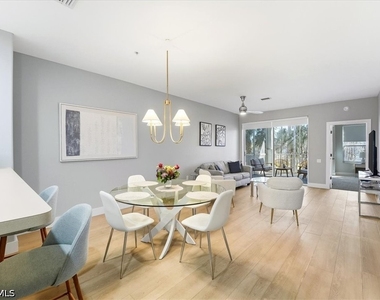 8259 Parkstone Place - Photo Thumbnail 4