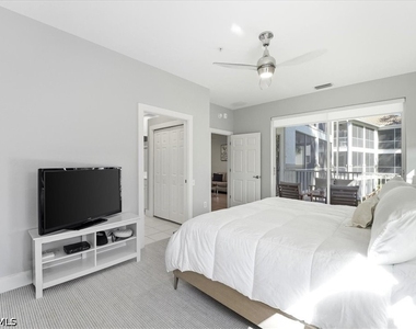 8259 Parkstone Place - Photo Thumbnail 15