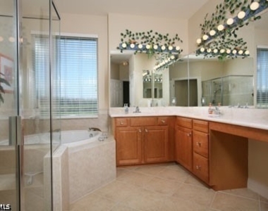 28605 San Lucas Lane - Photo Thumbnail 10