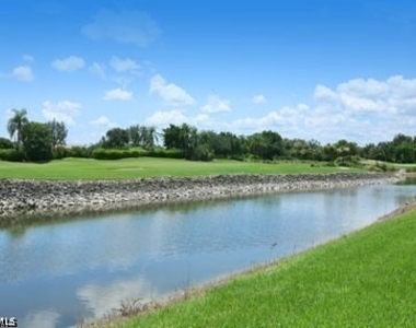 28605 San Lucas Lane - Photo Thumbnail 16