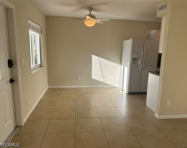 4621 Bayshore Drive - Photo Thumbnail 5
