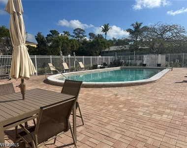 4621 Bayshore Drive - Photo Thumbnail 11