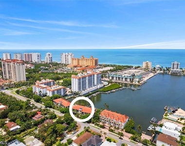9103 Vanderbilt Drive - Photo Thumbnail 25