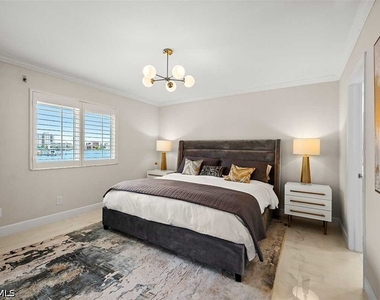 9103 Vanderbilt Drive - Photo Thumbnail 11