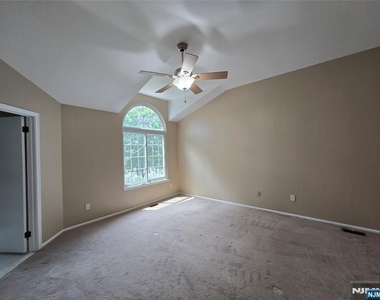 42 Birchwood - Photo Thumbnail 21
