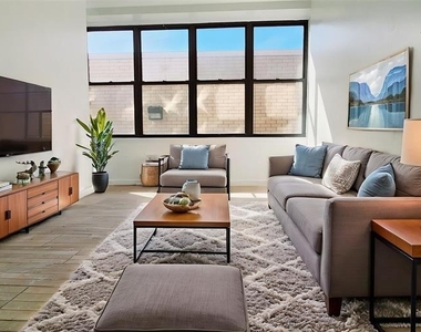 30 Howe - Photo Thumbnail 1