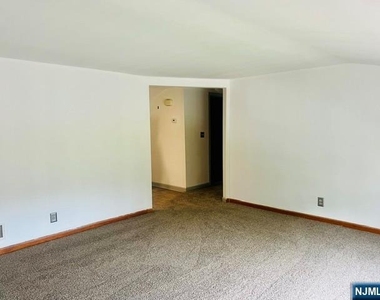 222 Union - Photo Thumbnail 7