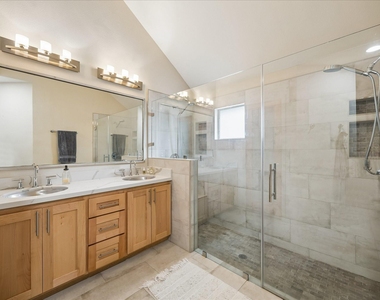 5218 Petty Street - Photo Thumbnail 16
