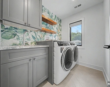 67 Westervelt - Photo Thumbnail 35