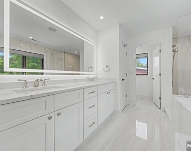 67 Westervelt - Photo Thumbnail 23