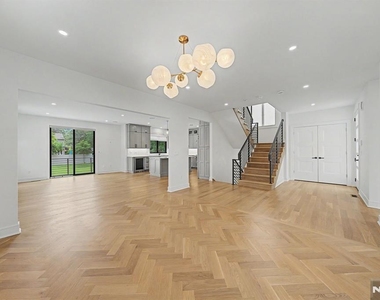 67 Westervelt - Photo Thumbnail 9