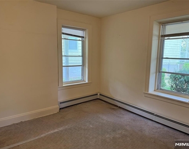 194 Krone - Photo Thumbnail 2