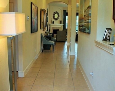 99 E Lasting Spring Circle - Photo Thumbnail 2