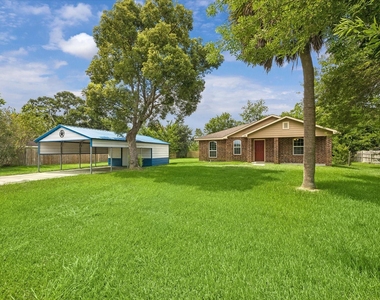 118 Tower Drive - Photo Thumbnail 1