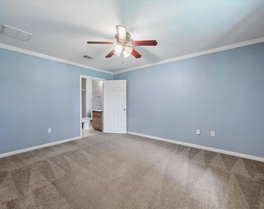 118 Tower Drive - Photo Thumbnail 7