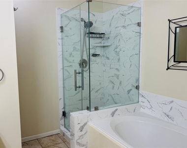 5808 Forest Timbers Drive - Photo Thumbnail 17
