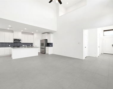 31010 Evening Skye Drive - Photo Thumbnail 3