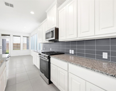 31010 Evening Skye Drive - Photo Thumbnail 5