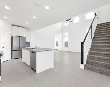 31010 Evening Skye Drive - Photo Thumbnail 9