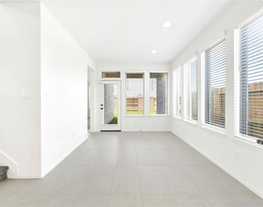 31010 Evening Skye Drive - Photo Thumbnail 12