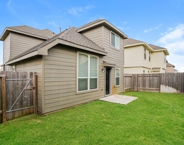 18522 Parma Creek Trail - Photo Thumbnail 1