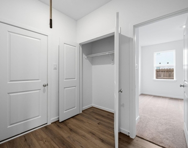 21903 Tamworth Hollow Trail - Photo Thumbnail 12