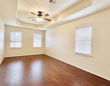 26114 Silver Timbers Lane - Photo Thumbnail 19