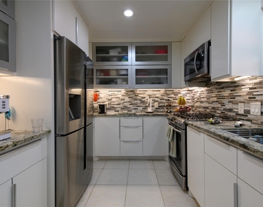 5614 Innsbruck Street - Photo Thumbnail 5