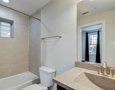 720 N Shepherd Drive - Photo Thumbnail 24