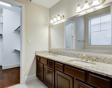720 N Shepherd Drive - Photo Thumbnail 16