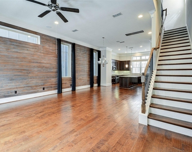 720 N Shepherd Drive - Photo Thumbnail 5