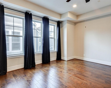 720 N Shepherd Drive - Photo Thumbnail 28
