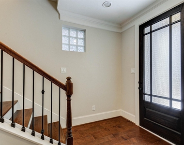 720 N Shepherd Drive - Photo Thumbnail 6